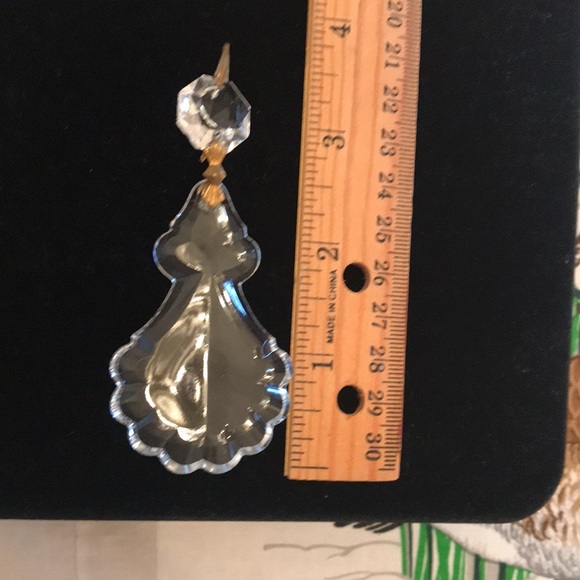 🎀 Vintage French Cut Crystal Pendant- You will 💕 love this piece of glamour. - Picture 2 of 13